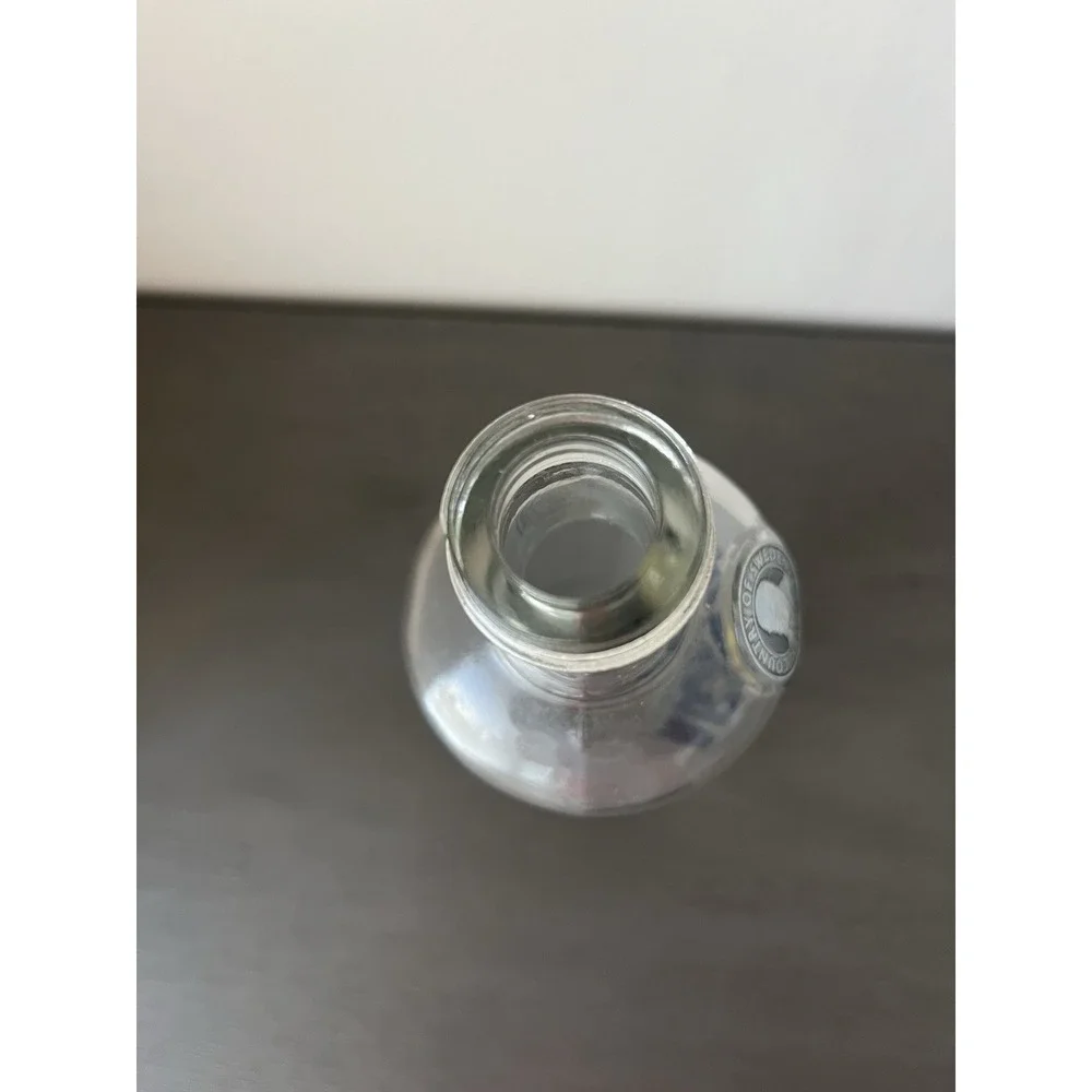 Absolut Vodka Bottle (empty) No alcohol with stand,‎ Very Rare